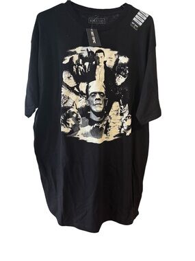 Monsters Print Men’s T-Shirt xl